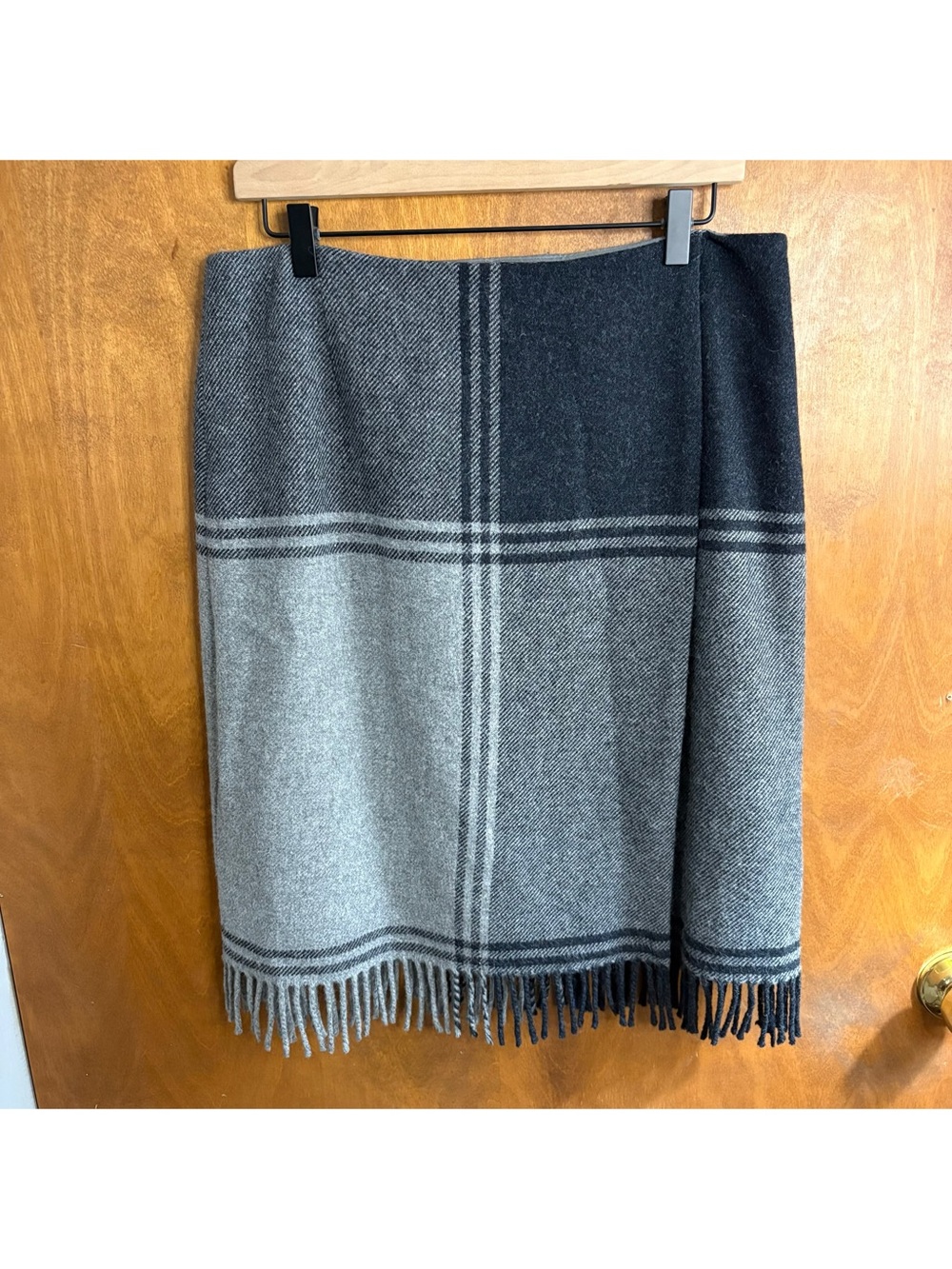 Worth Vintage 90s 100% Wool Gray Plaid Fringe Wrap Skirt 10 Preppy Academia Work
